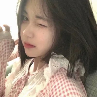 蝴蝶夫人的现代家庭 封面