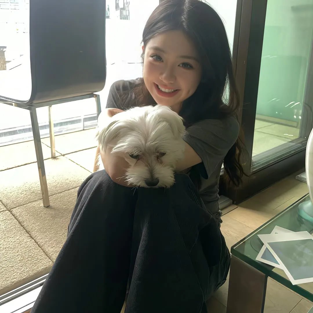 陪她一会儿 封面
